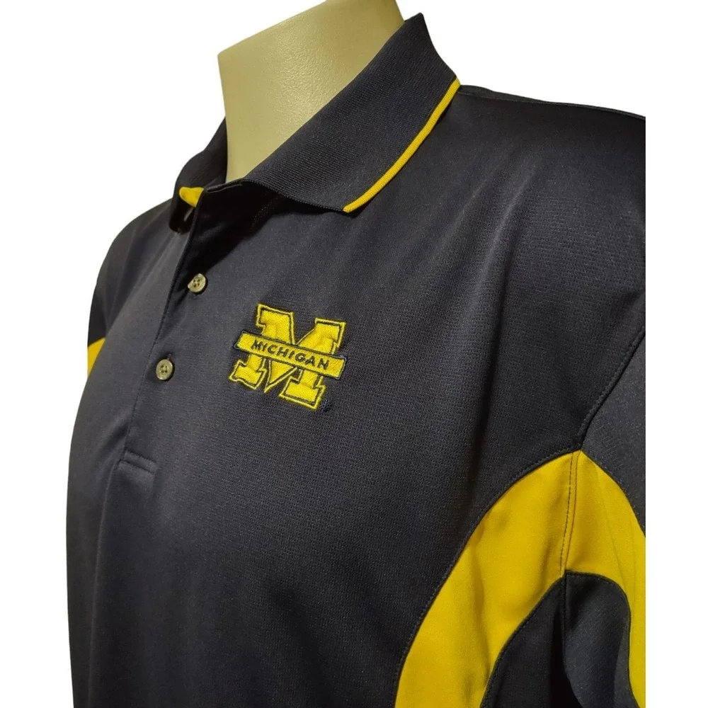 U of‎ M Polo Men's Shirt Large University of Michigan Embroidered MI Logo Golf